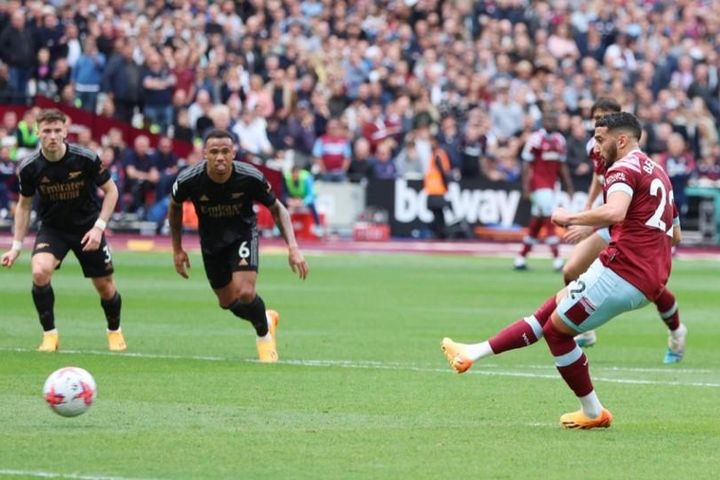 Nếu không thể vô địch, Arsenal phải tự trách mình