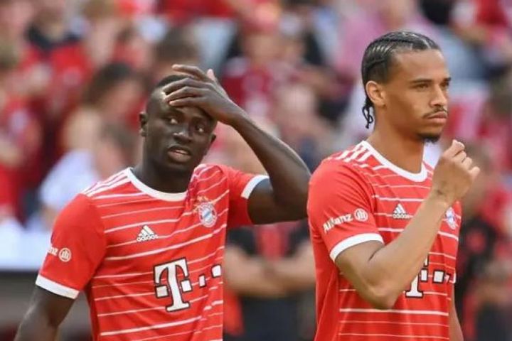 Tin mới nhất bóng đá tối 17/4: Bayern Munich lật kèo, tính sớm bán Mane