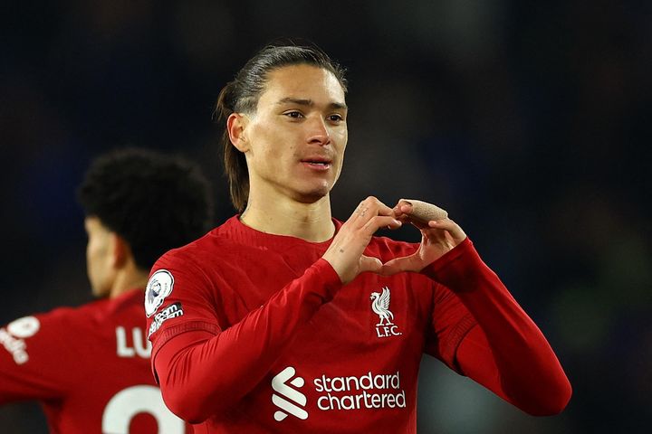Liverpool vùi dập Leeds 6-1