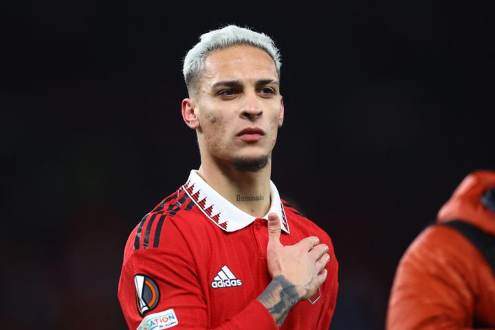 Ten Hag đặt ra thử thách cho Antony