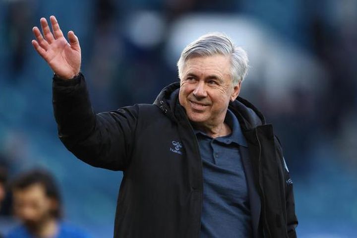 HLV Ancelotti nhắn nhủ học trò trước trận đại chiến Chelsea