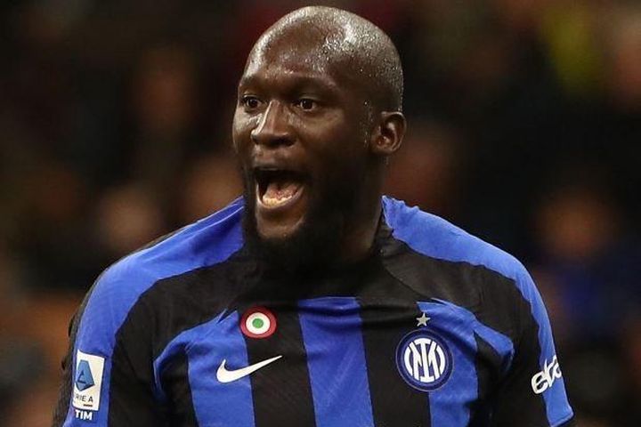 Cầu thủ Inter xô xát trước tứ kết lượt về Champions League