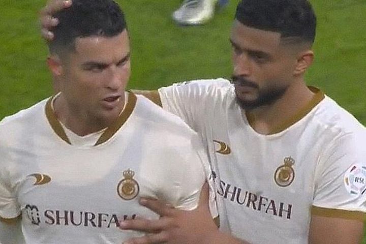 Những lần Ronaldo nóng nảy ở Al Nassr