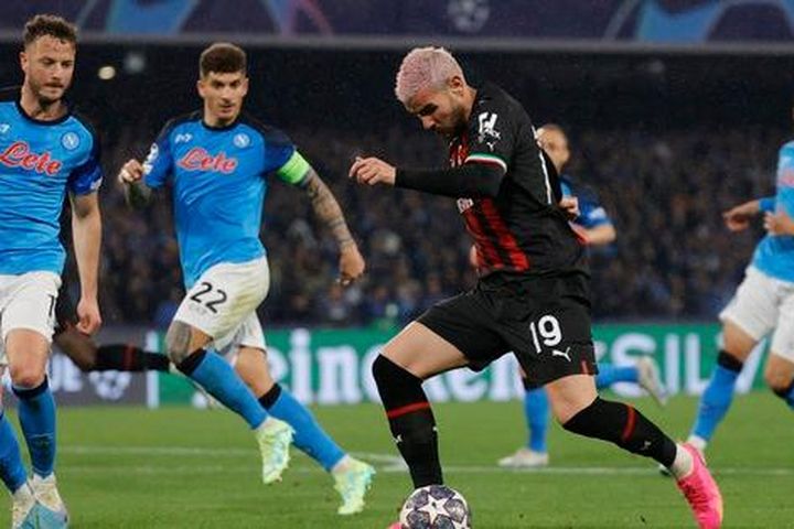 Vượt mặt Napoli, AC Milan đoạt vé bán kết Champions League