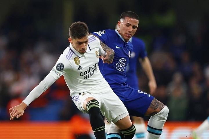 Kết quả bóng đá cúp C1 hôm nay 19/4: Real hạ Chelsea, Milan hòa kịch tính