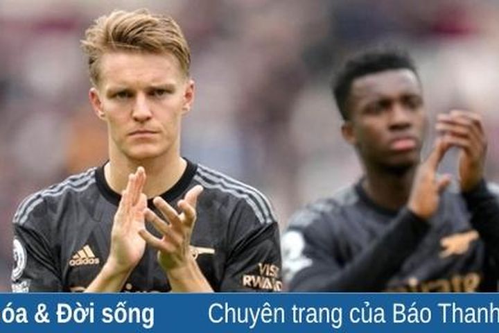 Arsenal ơi!, dậy chưa?