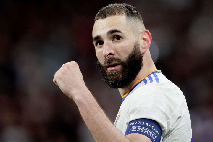 Real Madrid quyết định bất ngờ về Benzema