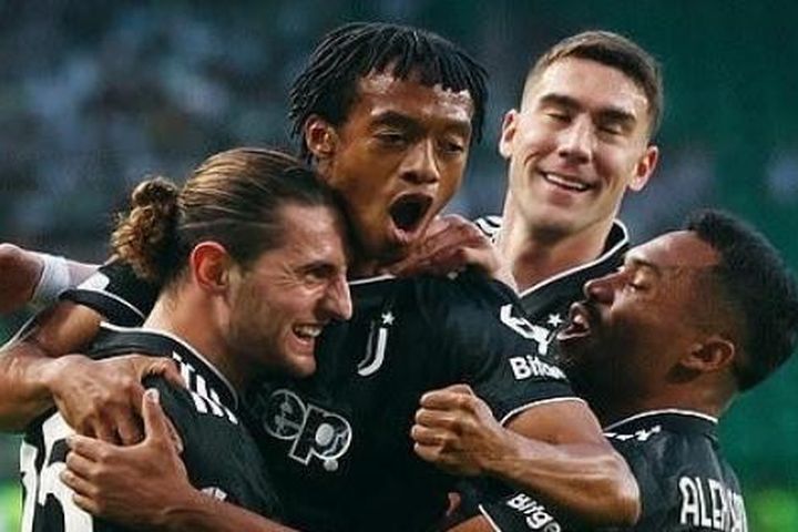 Juventus kháng cáo, được trả lại 15 điểm, lên vị trí thứ 3 Serie A