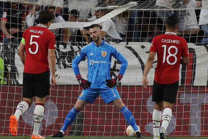 Europa League: M.U bị loại, Juventus và Roma mơ về trận 'nội chiến'