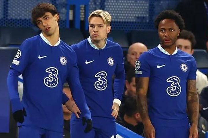 '600 triệu tiền chuyển nhượng là sai lầm đắt giá của Chelsea'