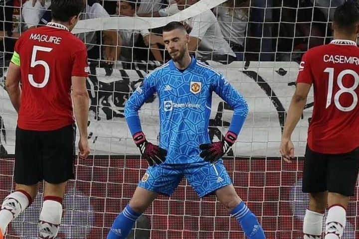 Europa League: MU thua sốc, Mourinho và học trò ngược dòng như mơ