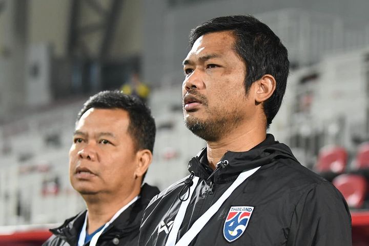HLV trưởng tin tưởng U22 Thái Lan vô địch SEA Games; MU bị loại khỏi Europe League