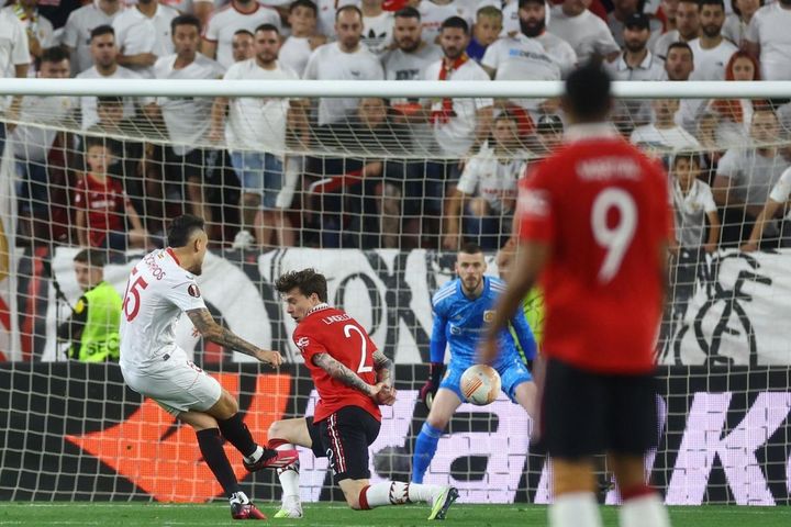 Kết quả Cúp C2 châu Âu ngày 21/4: Maguire và De Gea tấu hài, MU thua cay đắng Sevilla