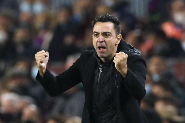 Xavi bị chỉ trích vì phát biểu lố bịch