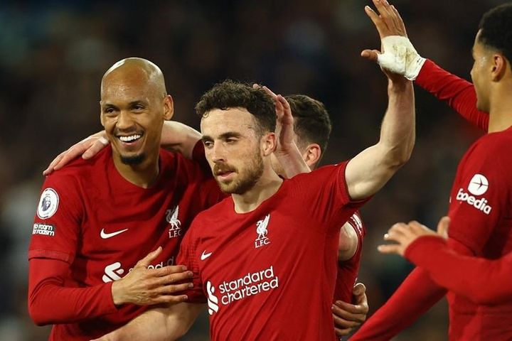 Bảng xếp hạng Ngoại hạng Anh vòng 32: Liverpool sống lại hi vọng top 4