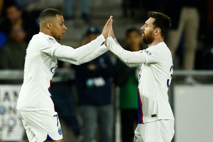 Kết quả bóng đá hôm nay 22/4: Messi và Mbappe giúp PSG thắng hú vía Angers
