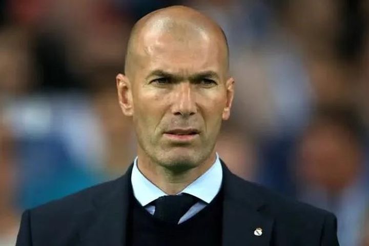 HLV Zidane nhắm chiếc ghế nóng của Juventus