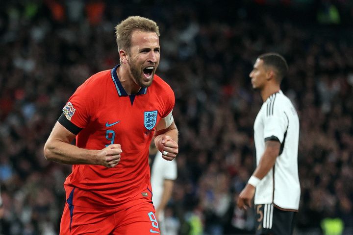 MU bắt đầu hỏi mua Harry Kane