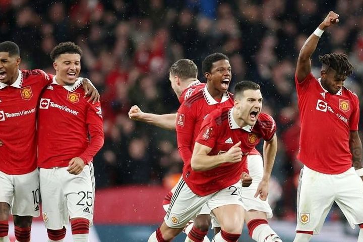 Trận derby Manchester đầu tiên tại chung kết FA Cup