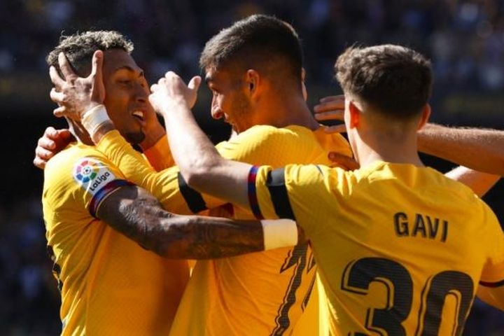 Barcelona nhọc nhằn đánh bại Atletico Madrid tại vòng 30 La Liga