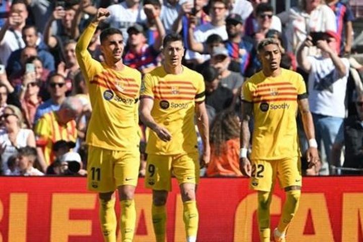 Barcelona tiến gần đến ngôi vô địch La Liga