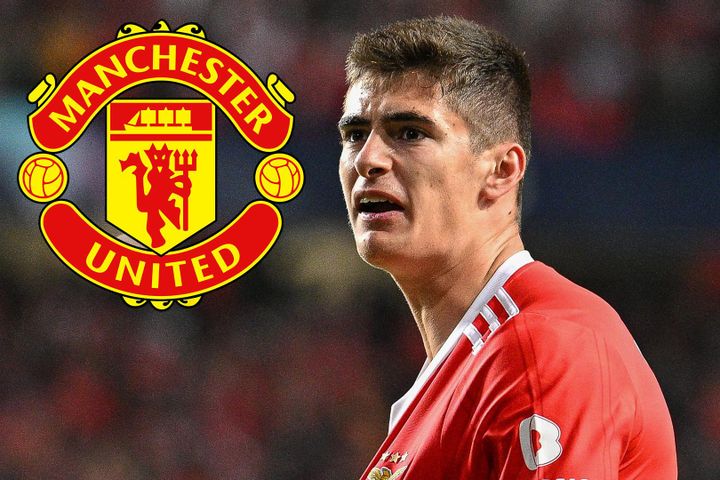 Man United nhắm sao trẻ, thanh lọc một loạt cầu thủ
