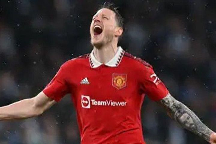Wout Weghorst: Không cần ghi nhiều bàn vẫn là người hùng của MU