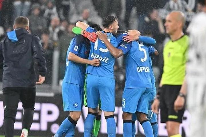 Napoli có thể vô địch Serie A vào cuối tuần này