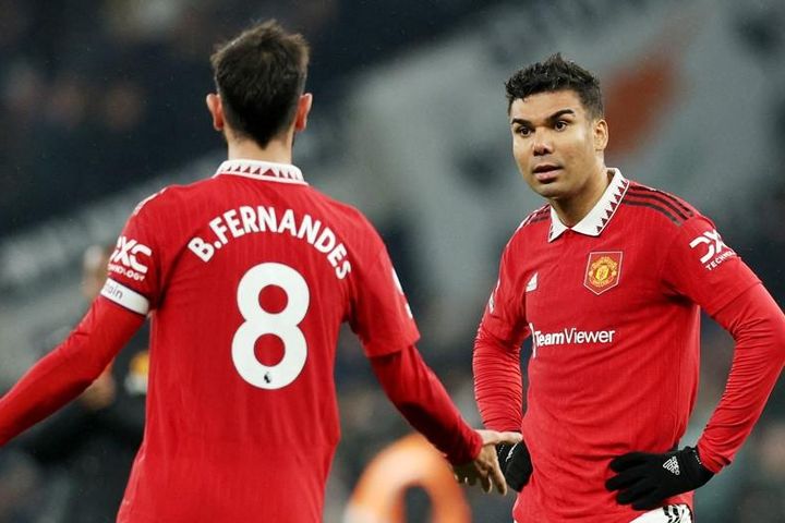 Bất ngờ lý do Casemiro sút giảm ở MU, ăn mắng của Bruno Fernandes