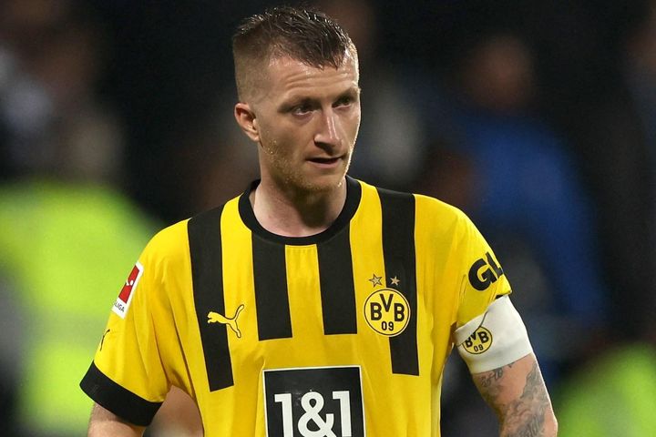 Cuộc đua vô địch Bundesliga đảo chiều