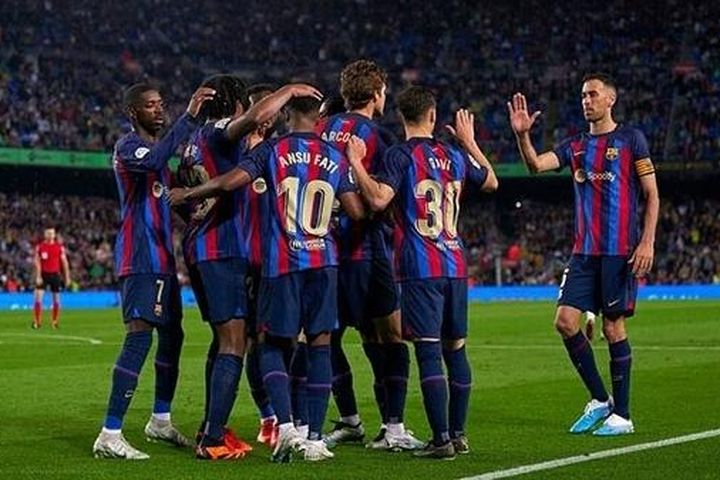 Đại thắng trước Betis, Barcelona tiến gần đến ngôi vô địch