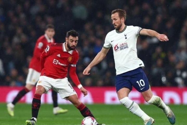 Erik Ten Hag thừa nhận đang rất 'thèm muốn' Harry Kane