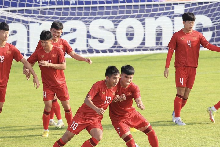 Lịch thi đấu bóng đá hôm nay 30/4: U22 Việt Nam ra quân ở SEA Games 32
