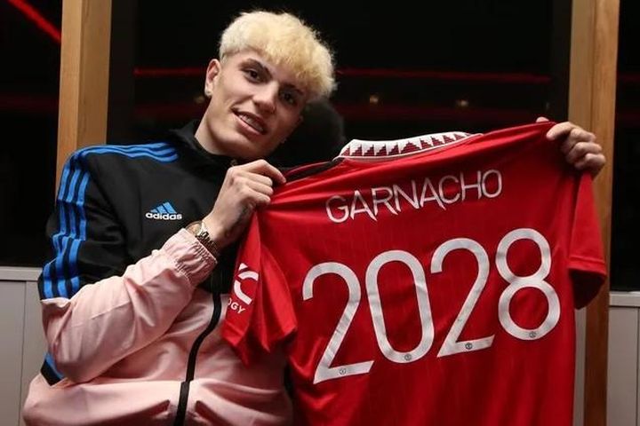 Garnacho nói gì sau bản hợp đồng khủng với Man Utd?