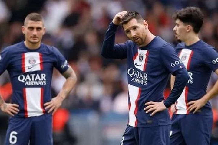 Mbappe ghi bàn, PSG vẫn thua muối mặt trên sân nhà