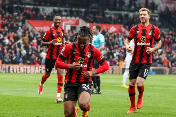Video bóng đá Bournemouth - Leeds United: Thắng lớn tới gần 'cửa Sinh' (Ngoại hạng Anh)