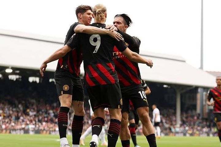 Bảng xếp hạng Ngoại hạng Anh: Man City chiếm ngôi đầu, Newcastle & MU vững vàng top 4