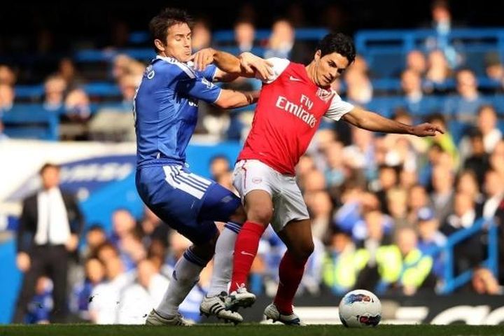 Frank Lampard nhắc khéo ông chủ Chelsea cần kiên nhẫn