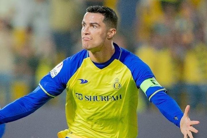 Cựu cầu thủ Al Nassr chế nhạo Ronaldo
