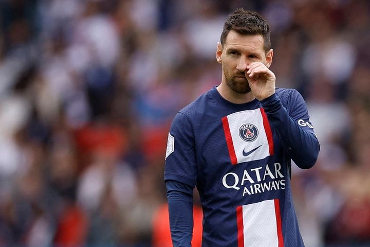 Messi bị PSG kỷ luật: Nạn nhân của người Pháp
