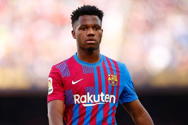 Barca 'chốt' giá bán Ansu Fati cho đại gia bóng đá Anh