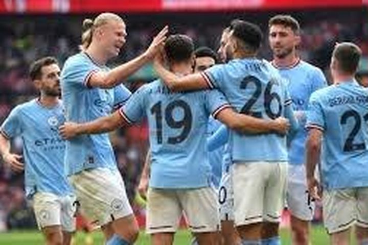 Đối đầu Man City như đấu súng nhưng cả Premier League chỉ có dao
