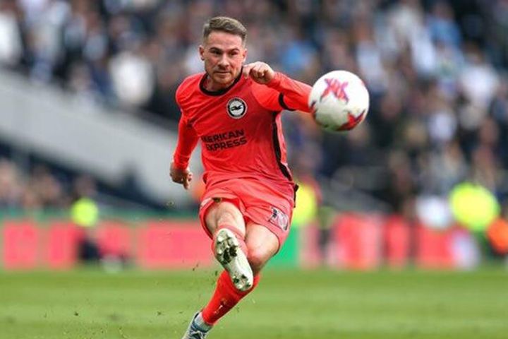 Tin mới nhất bóng đá tối 4/5: Liverpool mời nhà vô địch World Cup Mac Allister