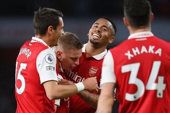 Wenger khẳng định Arsenal sẽ tiếp tục đua vô địch mùa sau