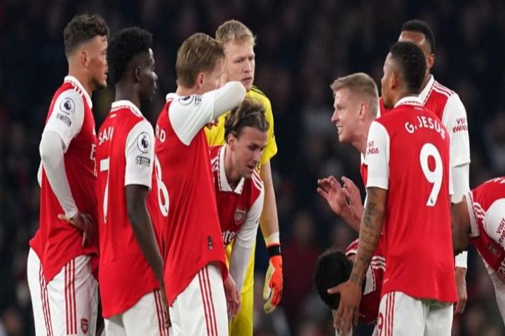 Arsenal thua thiệt nếu vỡ mộng Ngoại hạng Anh, bảng 'tử thần' Cúp C1 chờ sẵn