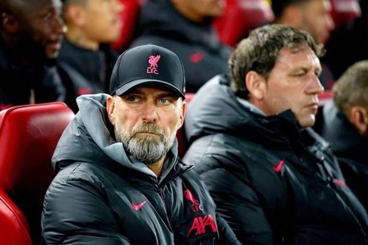 Klopp thừa nhận 'quá muộn' để đua tốp 4