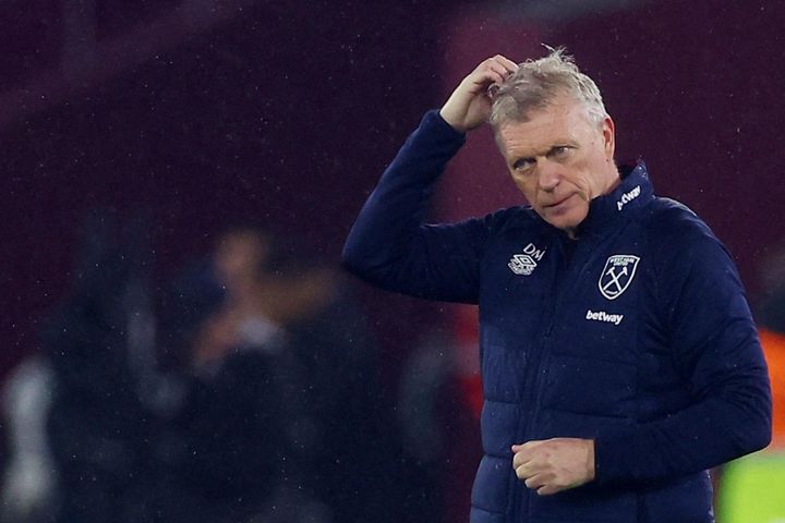 Khoai tây chiên bị cấm và bi kịch của David Moyes ở MU
