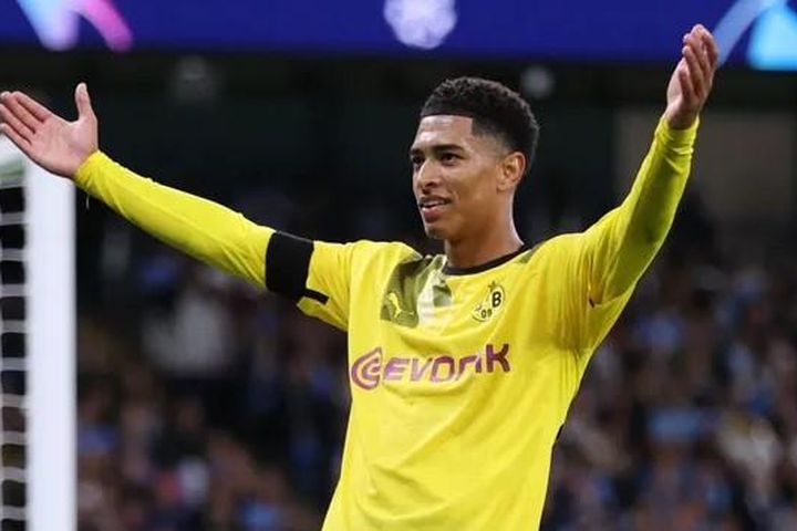 HLV Dortmund phủ nhận Bellingham gia nhập Real Madrid