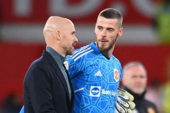 HLV Ten Hag lên tiếng về tương lai của De Gea