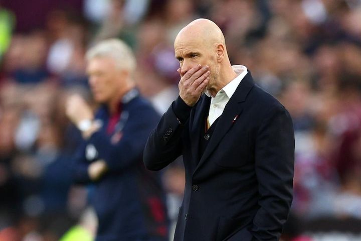 Erik ten Hag bảo vệ De Gea dù hại MU thua, dàn sao không khỏi nể